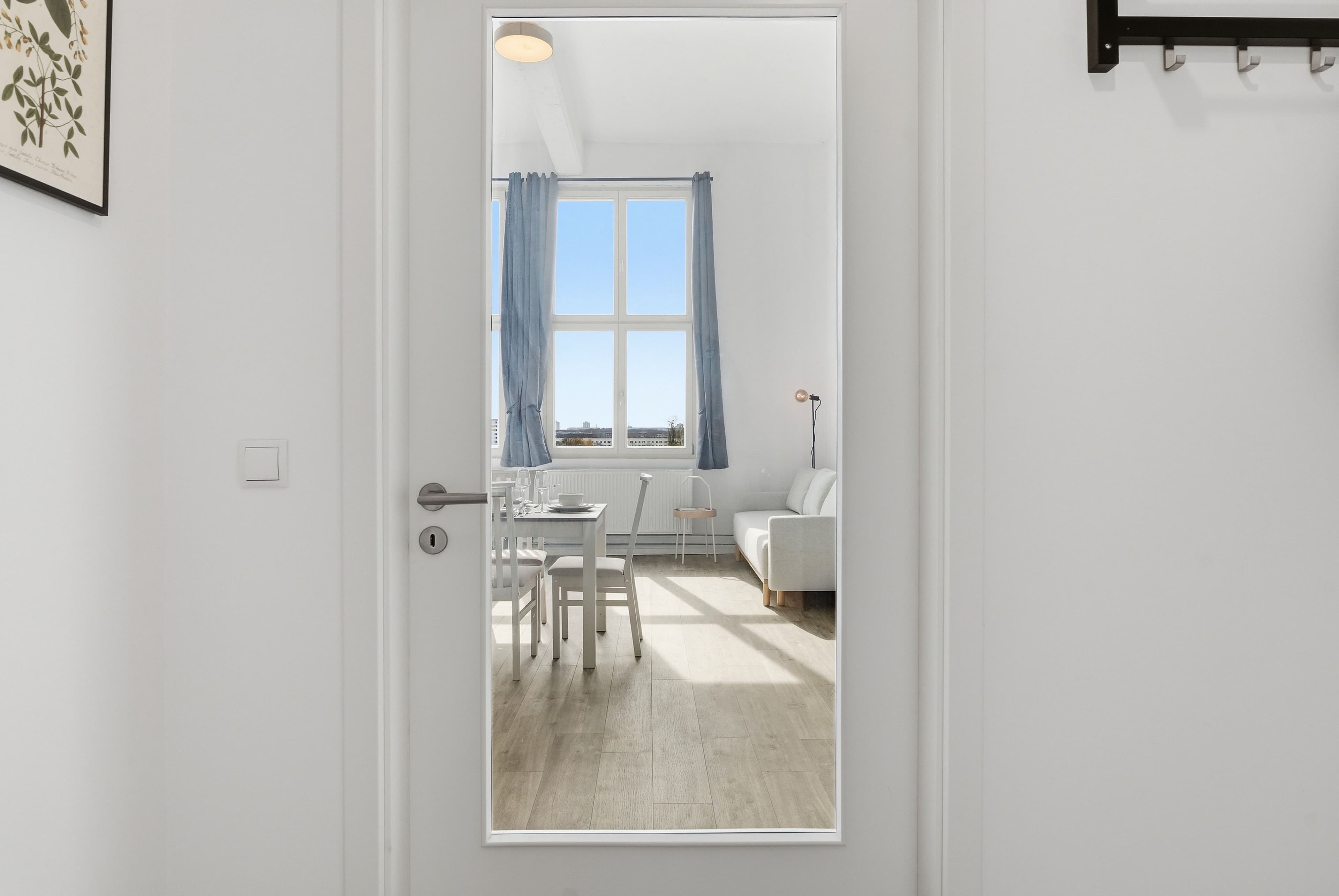 Large Loft – Room for up to 7 Guests - 18