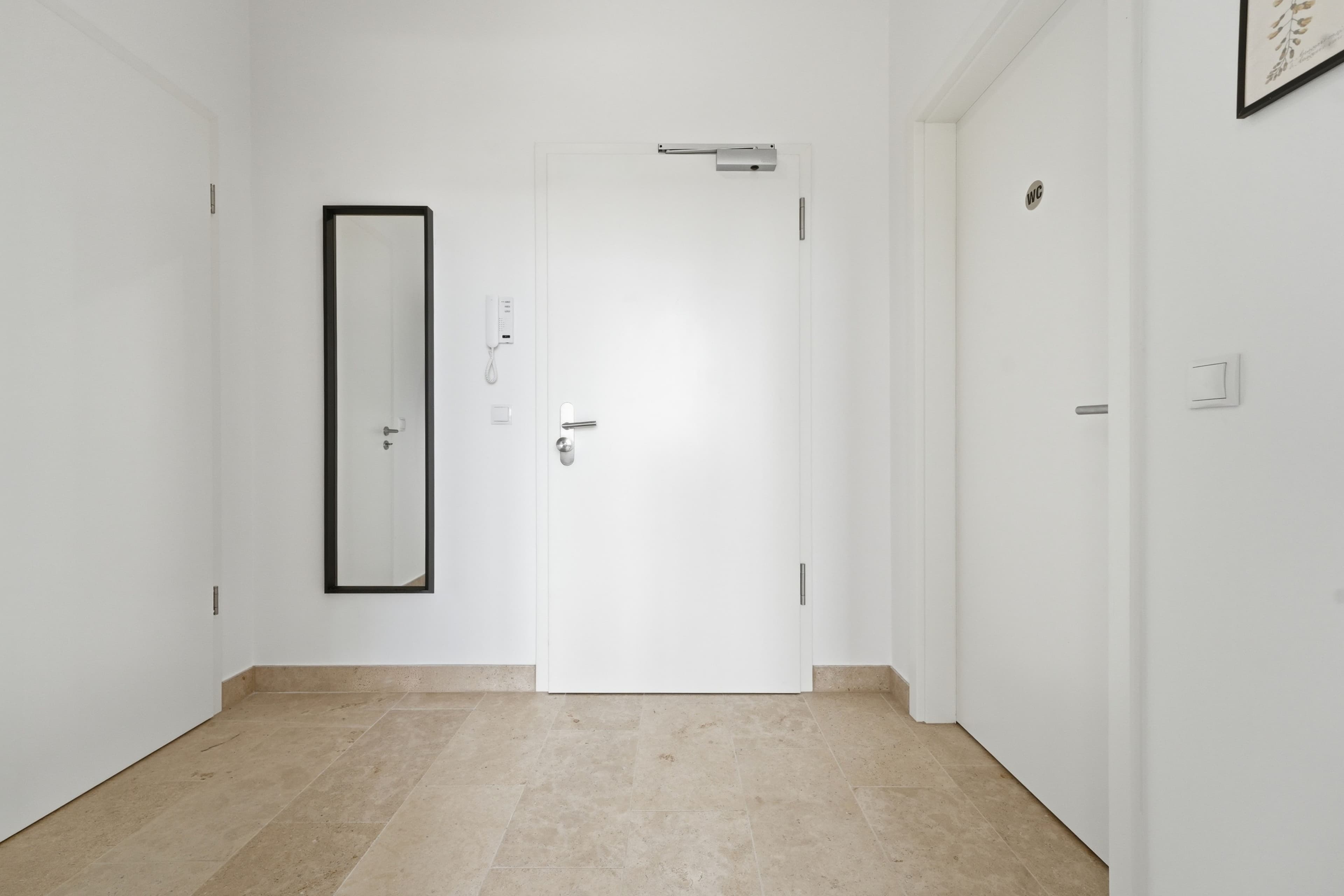 Large Loft – Room for up to 7 Guests - 21