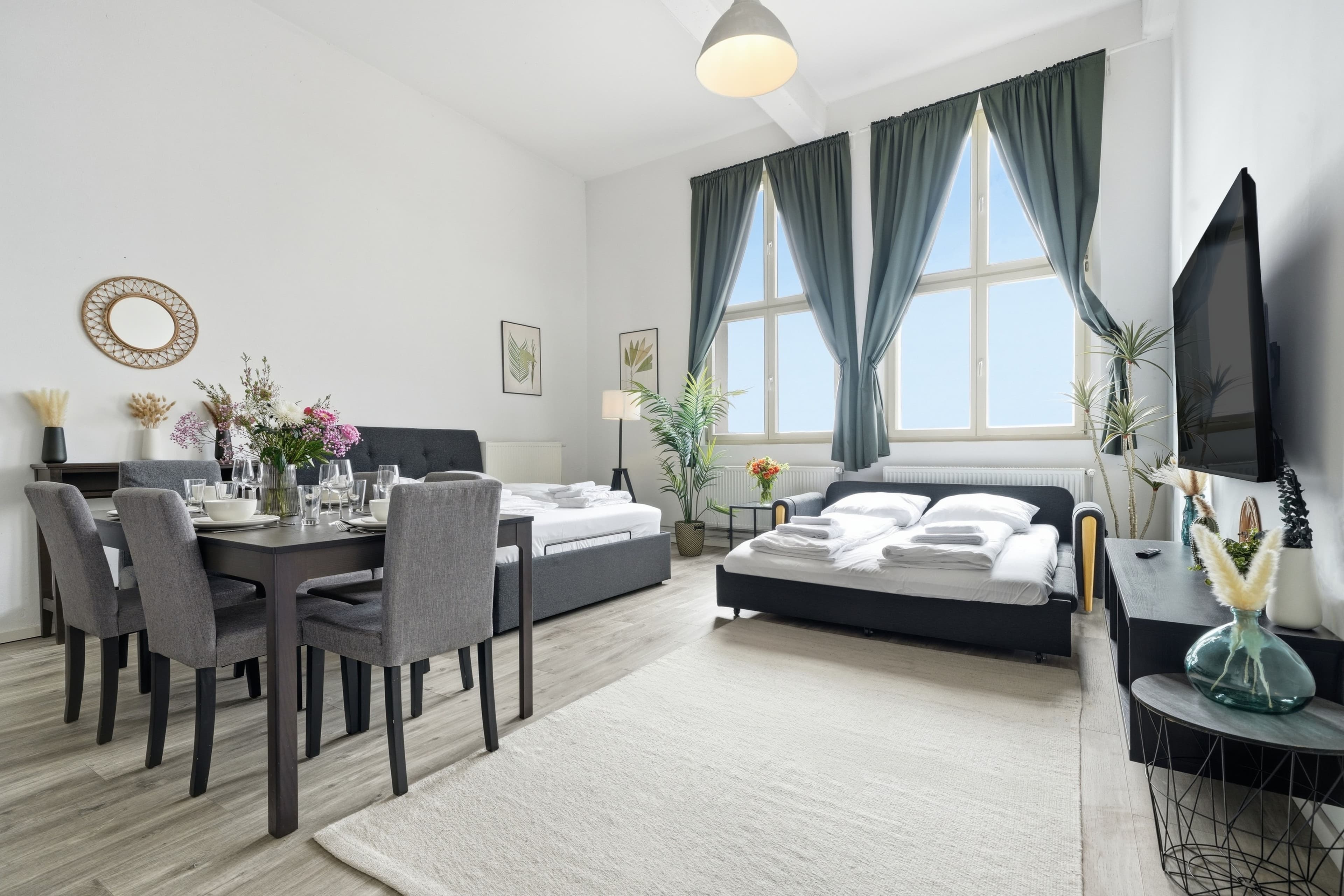 2 Room Loft – Compact & Central - 1