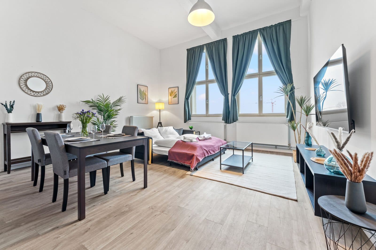 لوفت غرفتين – مدمج ومركزي - 1