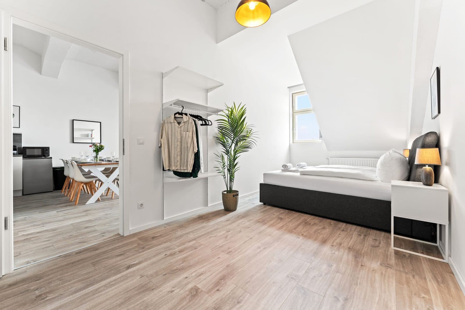 2 Room Loft – Modern & Spacious - 9