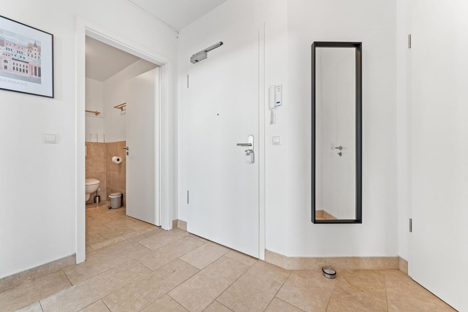 2 Room Loft – Stylish & Comfortable - 20