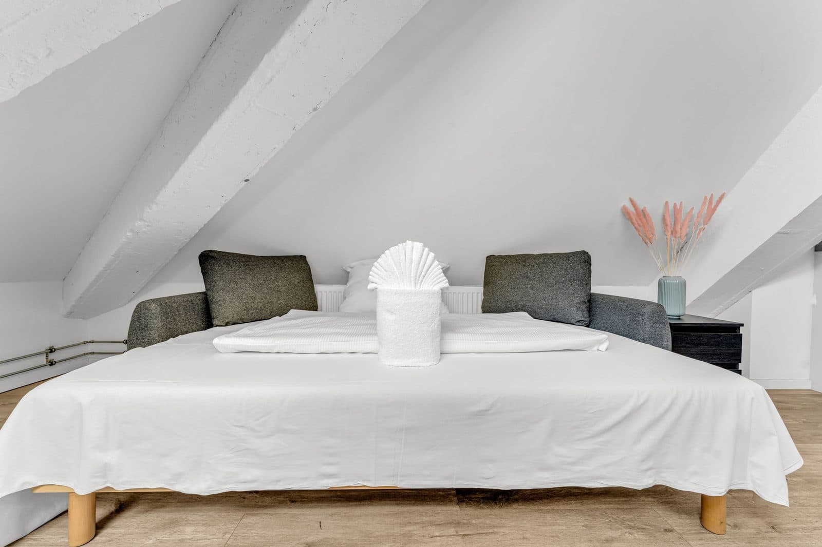 3 Zimmer Loft – mit Blick über die Stadt - 40