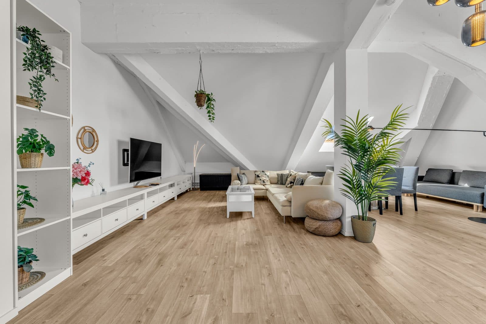 3 Zimmer Loft – mit Blick über die Stadt - 46