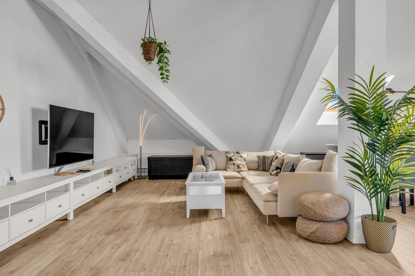 3 Zimmer Loft – mit Blick über die Stadt - 47