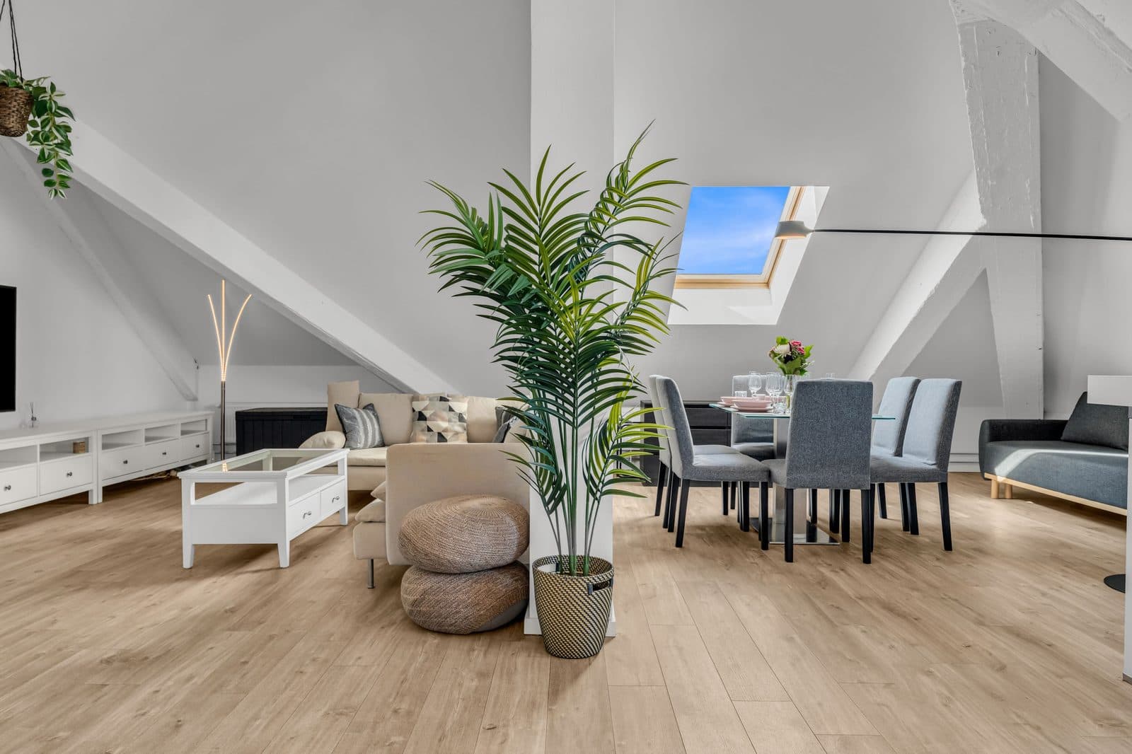 3 Zimmer Loft – mit Blick über die Stadt - 50