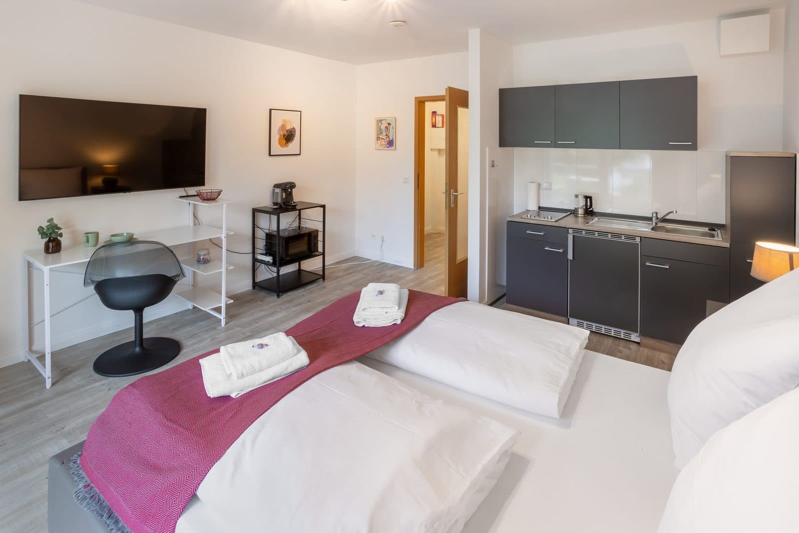 Design Studio – Полностью меблированная с парковкой - 1