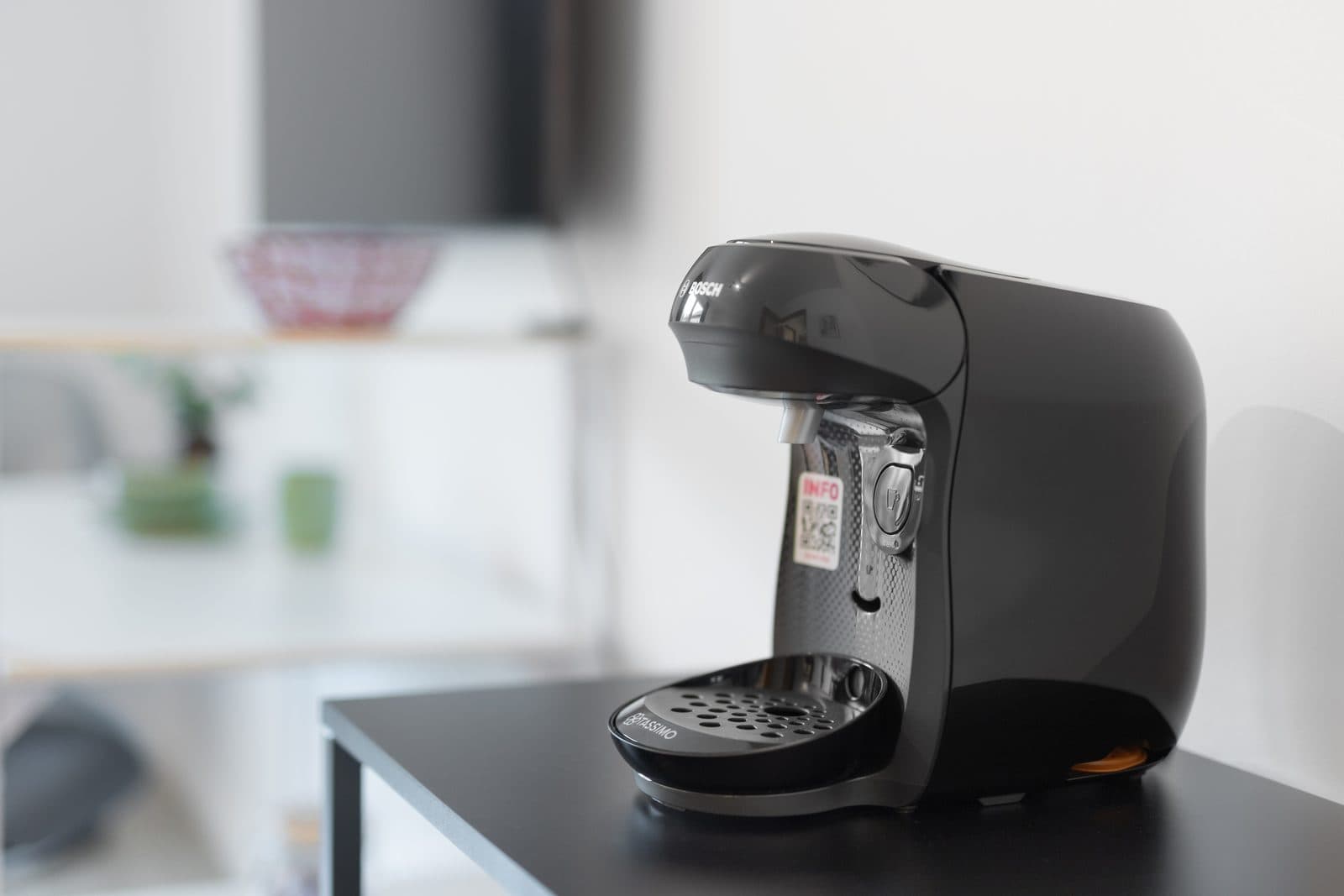 Design Studio – Fully Furnished with Parking - 10