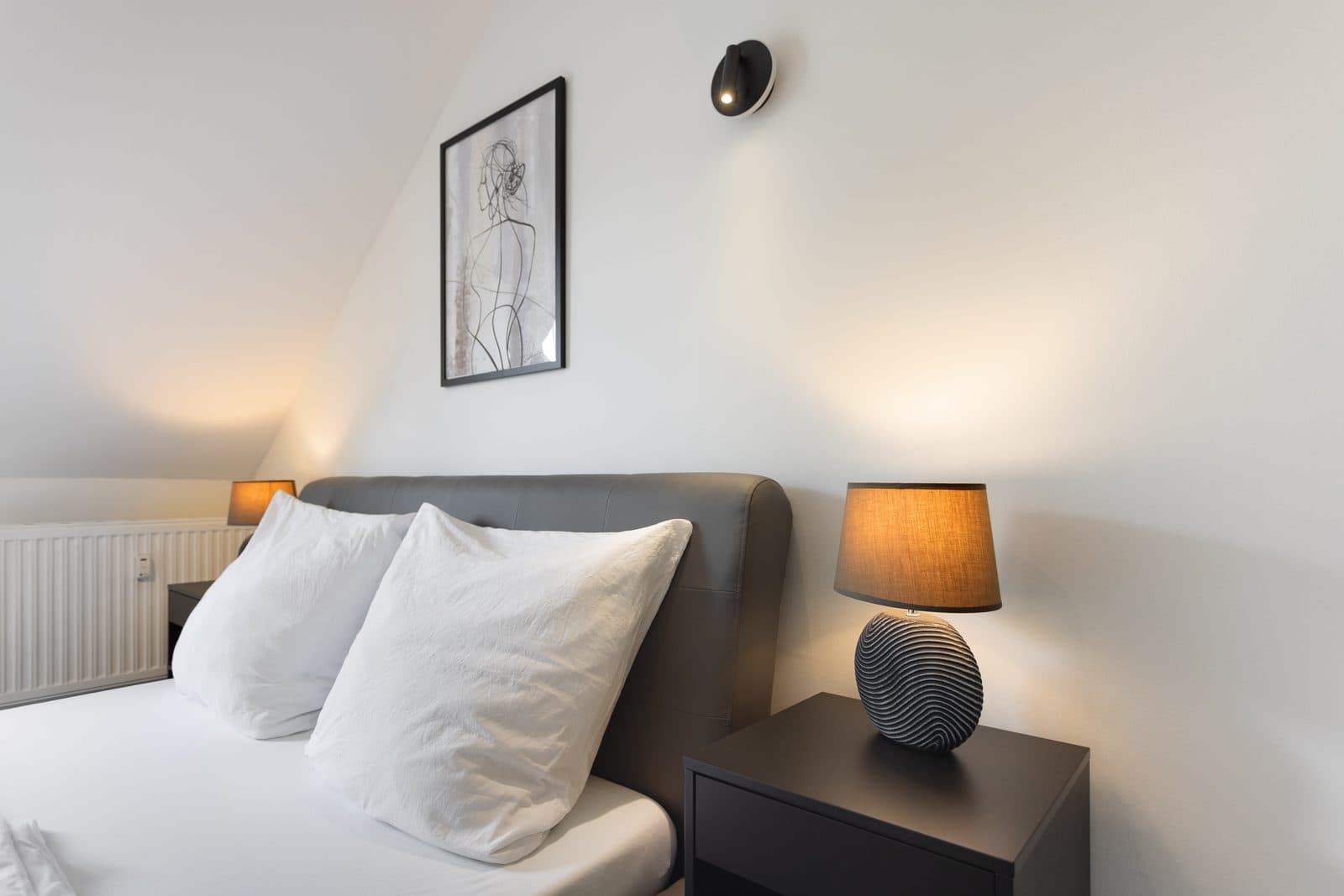 Design Studio – Fully Furnished with Parking - 8